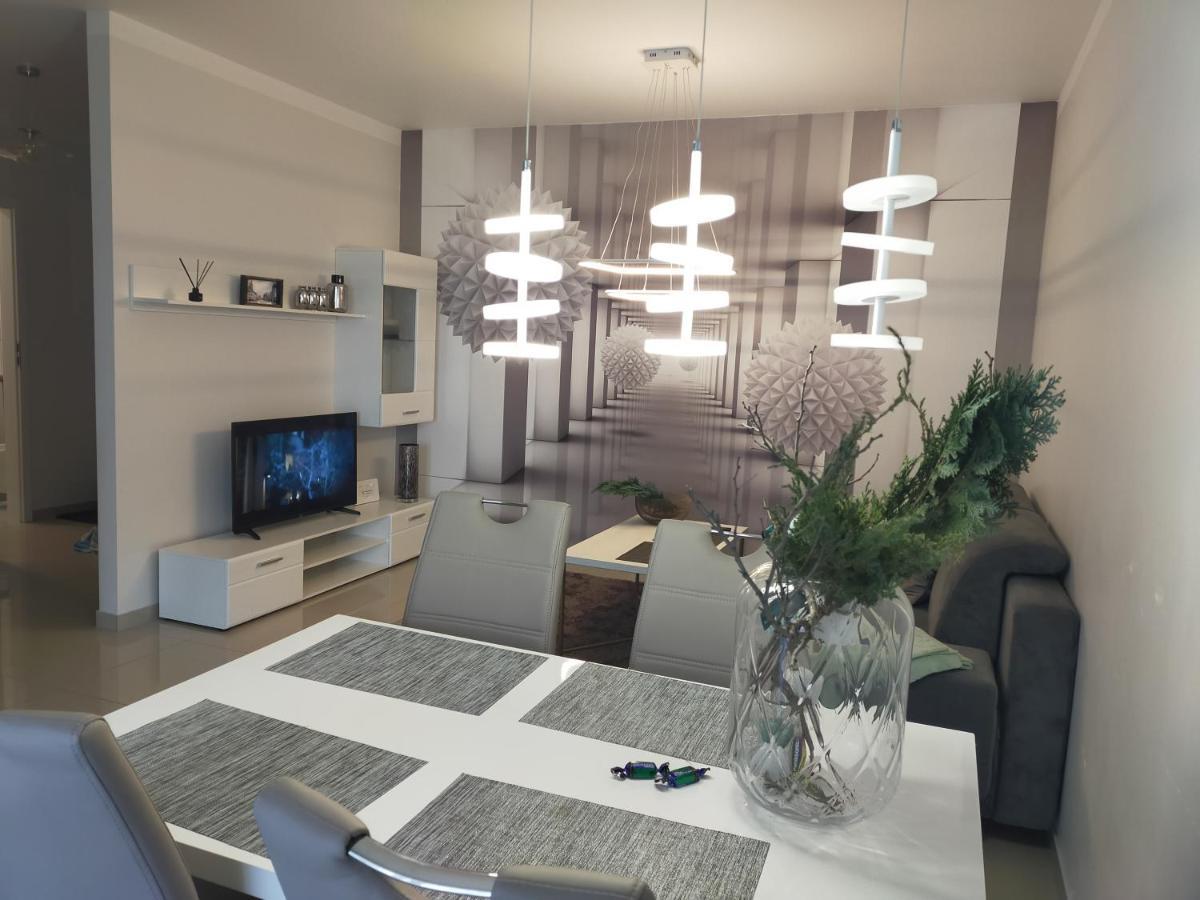 Apartament -Sweet Home Lubin  Bagian luar foto